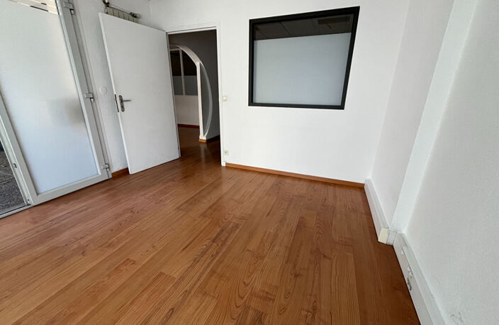 Bureaux accessibles PMR — photo 2