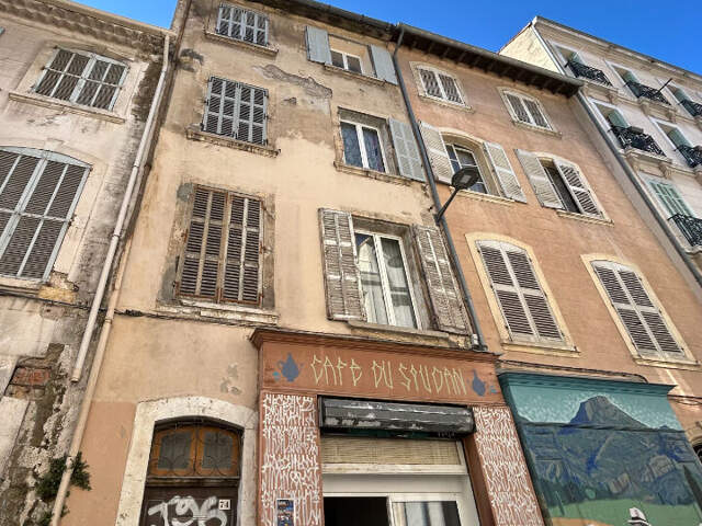 Immeuble Marseille 4 pièce(s) 154 m2 — photo du bien