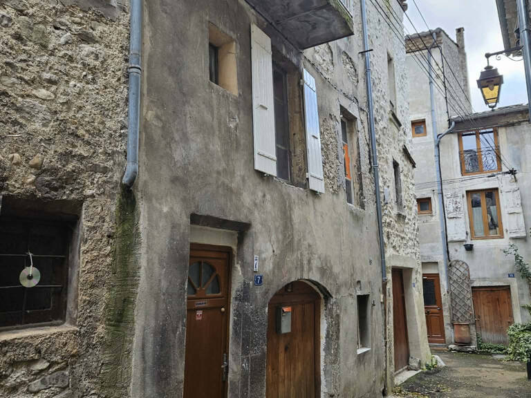 Saillans, maison au coeur du village — photo 1