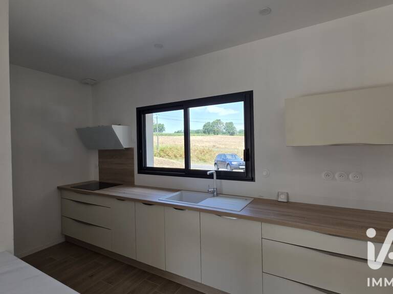 Vente Maison/villa 4 pièces — photo 1