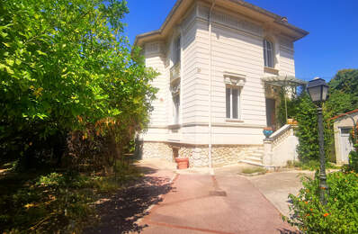 SAINT MAURICE : SUPERBE VILLA BELLE EPOQUE — photo du bien