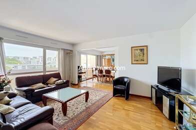 Appartement 3 pièces 254900 €
