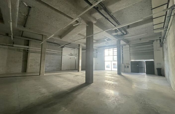 LOCAL COMMERCIAL à LOUER — photo 3