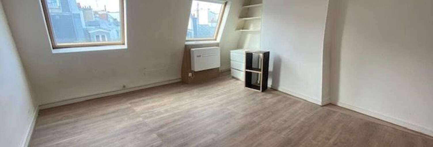 Appartement 1 Pièce 28 m² à vendre à Paris 10 (75010)