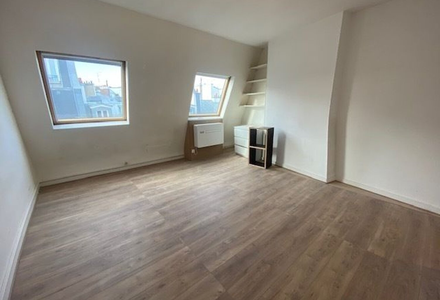 Studio dernier étage avec ascenseur — photo 1