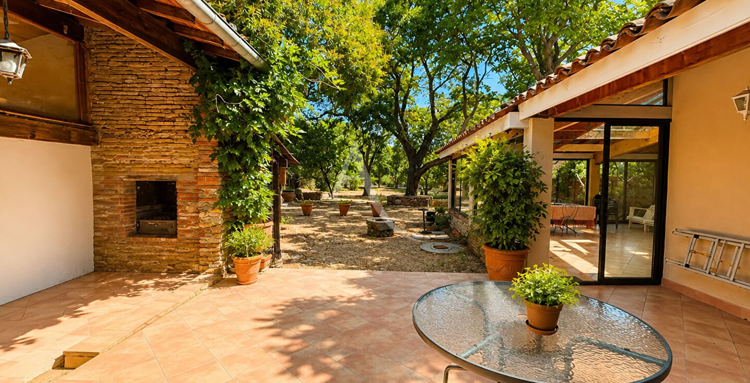 Belle Toulousaine T8 230m² sur parcelle arborée avec piscine de pus de 1900m² — photo 1