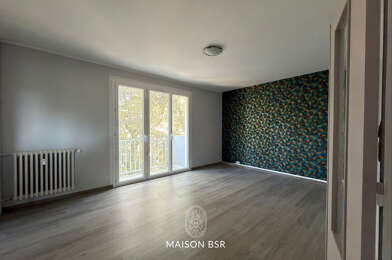 Appartement 4 pièces 208650 €