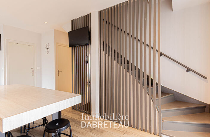 Chambre à louer dans une maison en colocation de 148m2 - Villeurbanne — photo 2