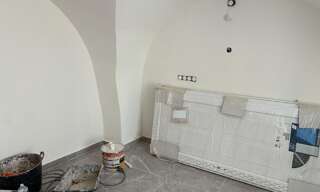 Commerce 2 Pièces 37 m² à louer à Eyguières (13430)