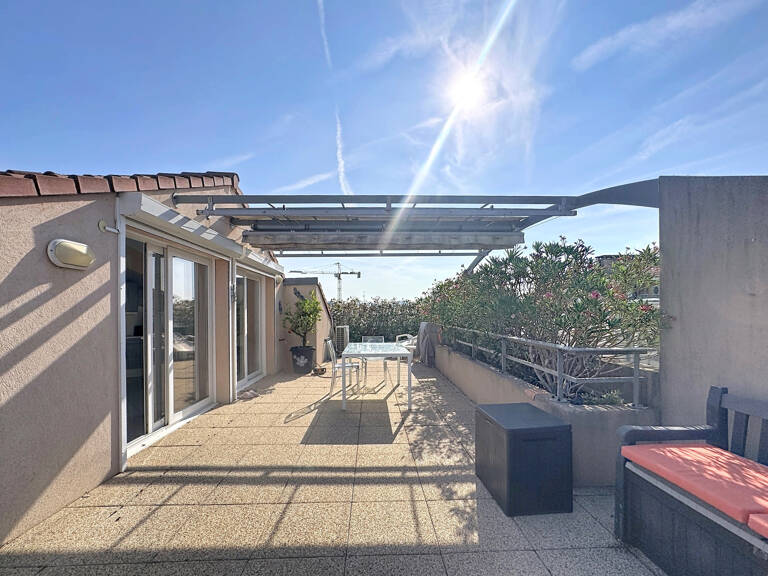 VENTE - DUPLEX - FREJUS PLAGE - DERNIER ETAGE - VUE MER — photo 1