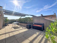 VENTE - DUPLEX - FREJUS PLAGE - DERNIER ETAGE - VUE MER — photo 2