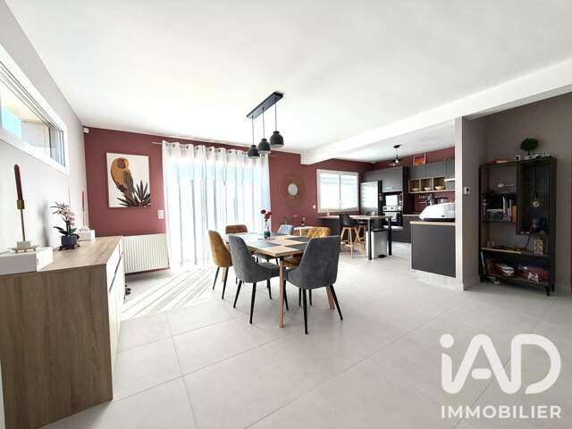 Vente Maison traditionnelle 5 pièces — photo du bien