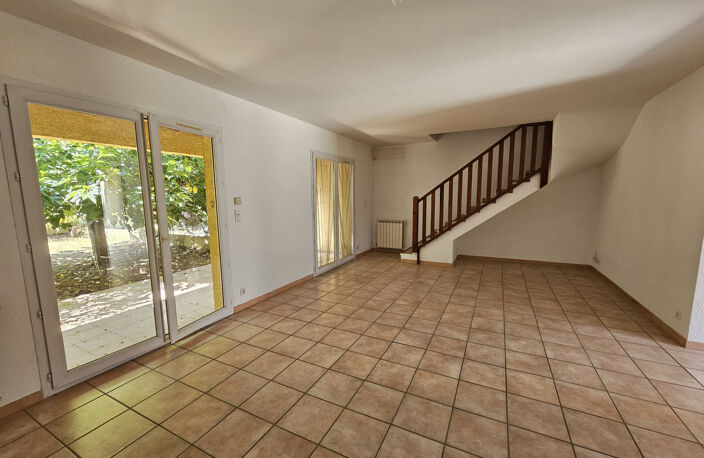 villa P4 AIGUES-MORTES avec garage — photo 4