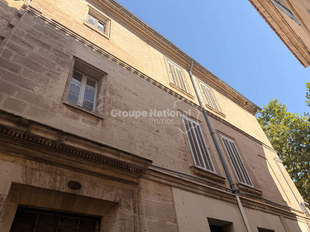 Appartement Beaucaire 4 pièce(s) 120 m2 — photo du bien