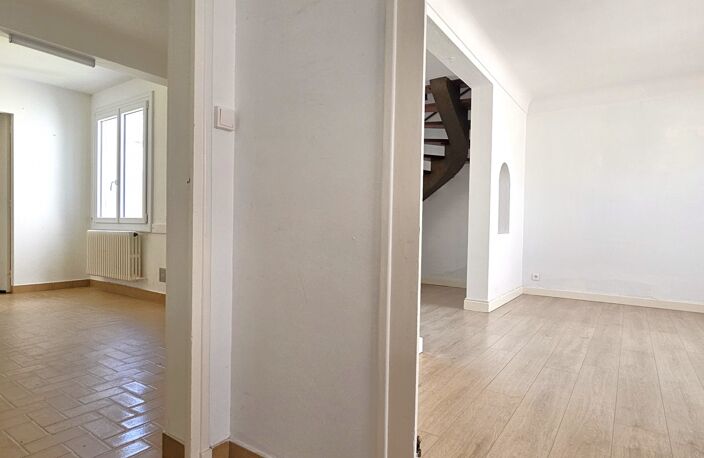 Vente Maison de ville 5 pièces — photo 3