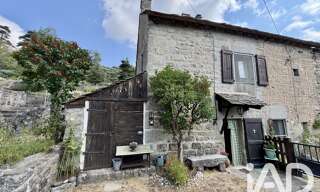 Maison 4 Pièces 73 m² à vendre à Peyre en Aubrac (48130)