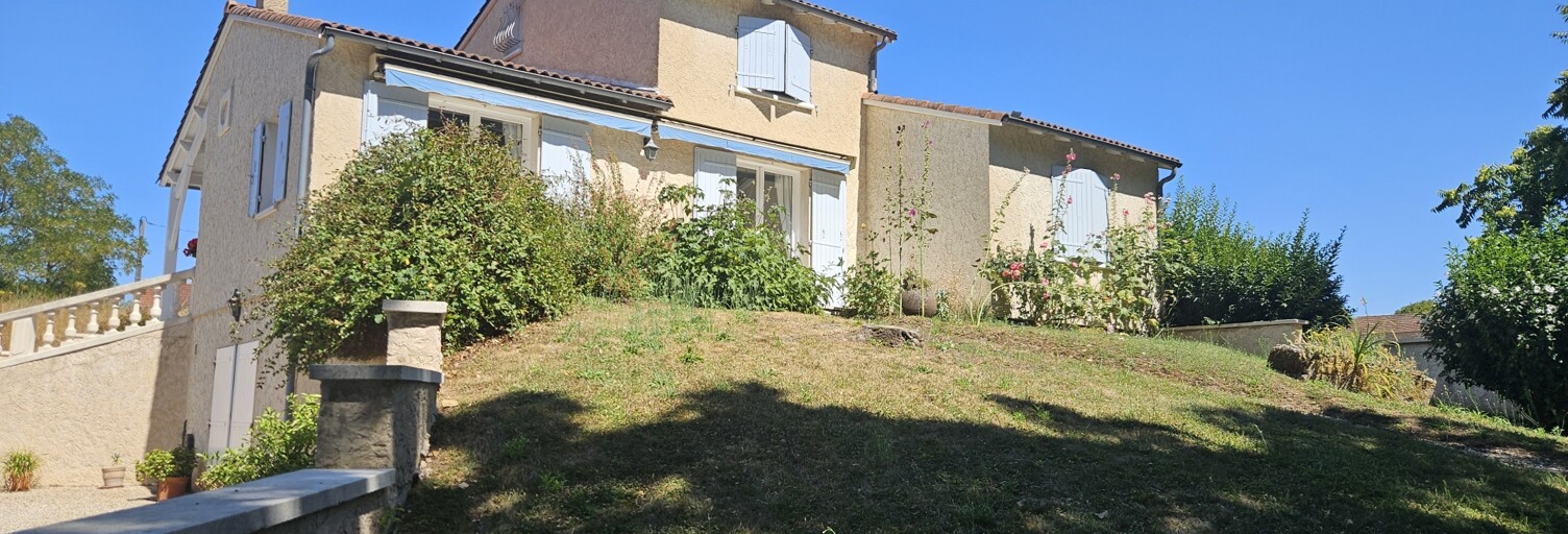 Maison 4 Pièces 133 m² à vendre à La Couronne (16400)