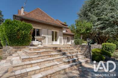 Maison 8 pièces 288000 €
