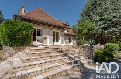 Vente Maison/villa 8 pièces — photo du bien