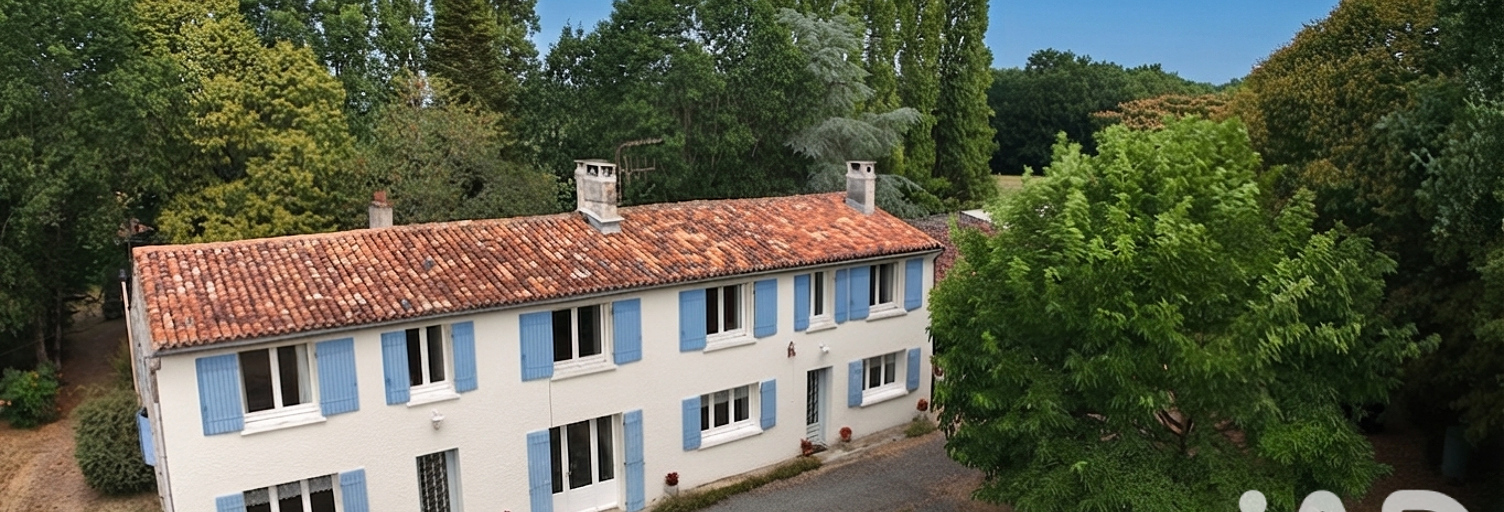 Maison 9 Pièces 245 m² à vendre à Nieul-lès-Saintes (17810)