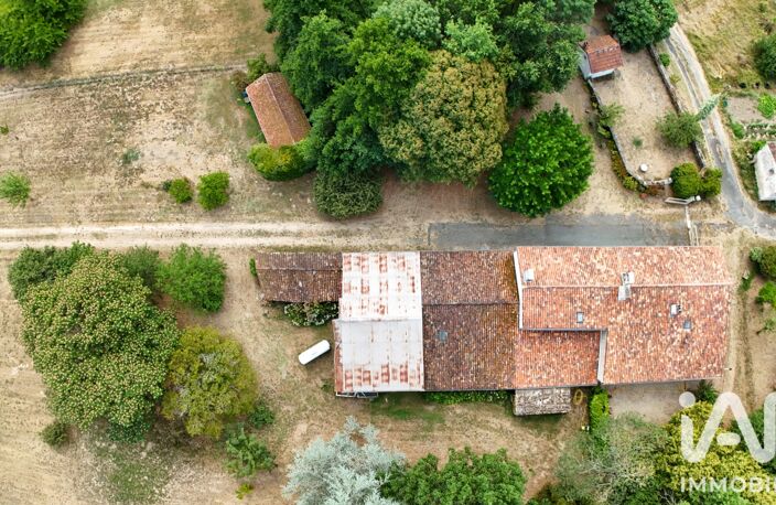 Vente Maison/villa 9 pièces — photo 2