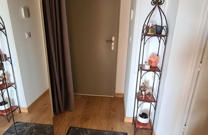 Vente Appartement 3 pièces — photo 2