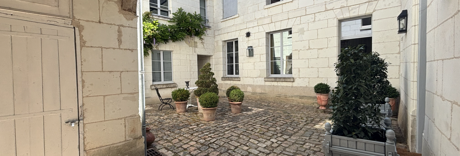 Maison 11 Pièces 350 m² à vendre à Loches (37600)