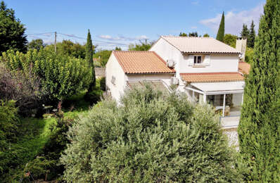 A 10 minutes à pied du centre d'Uzès, élégante maison de 132 m2, dans un quartier résidentiel calme — photo du bien
