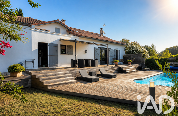 Vente Maison/villa 8 pièces — photo 2