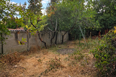 Terrain  180000 €