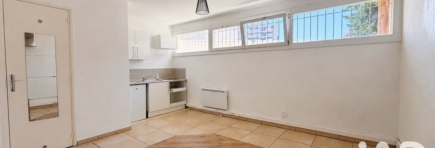 Appartement 1 Pièce 20 m² à vendre à Hyères (83400)