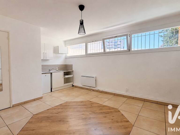 Vente Studio 1 pièce — photo 1
