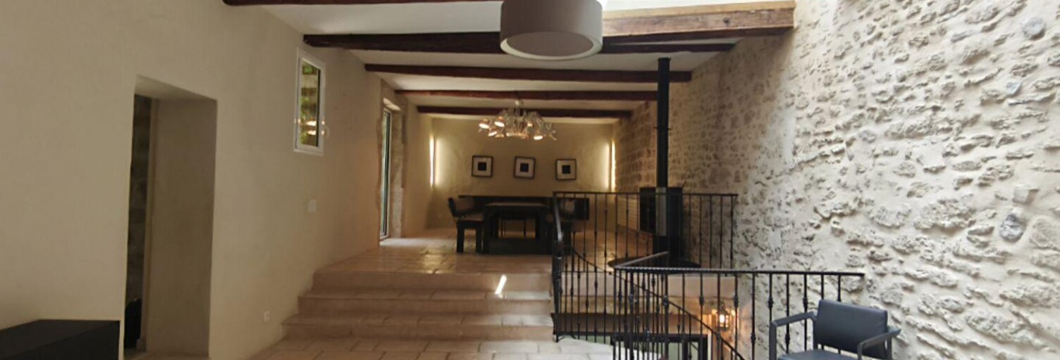 Maison 9 Pièces 321 m² à vendre à Pézenas (34120)