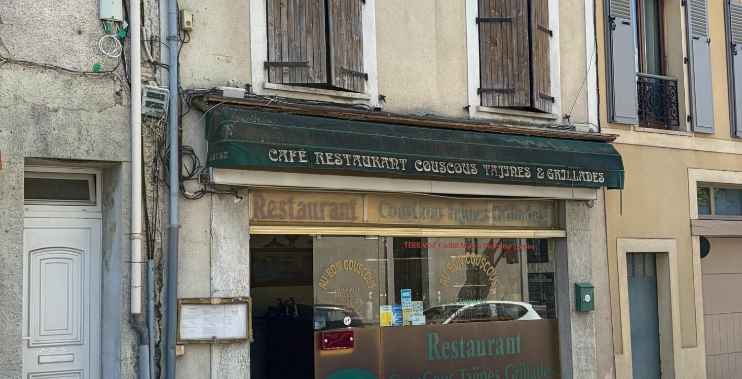 Café-Bar-Restaurant avec logement inclus — photo 1