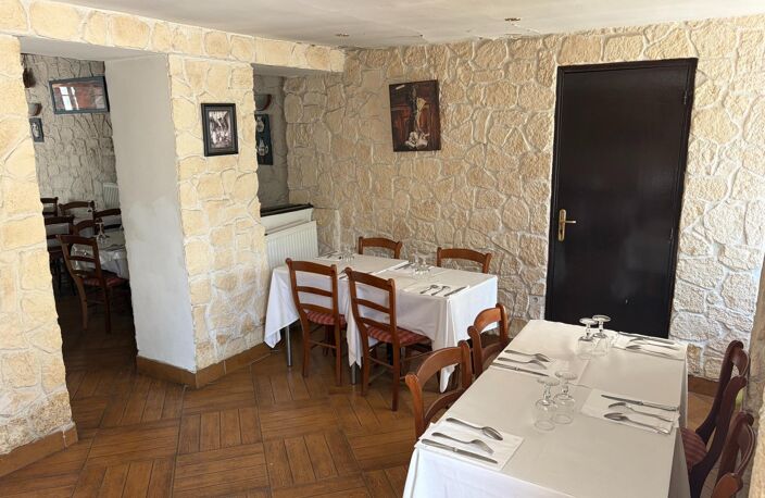 Café-Bar-Restaurant avec logement inclus — photo 5