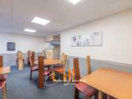 Vaste local commercial en plein coeur de Landivisiau ! — photo 3