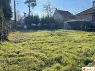 Terrain constructible borné non viabilisé 307 m2 secteur résidentiel calme et recherché — photo 2