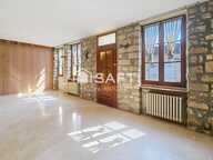 Maison familiale avec logement indépendant et grand garage. — photo 3