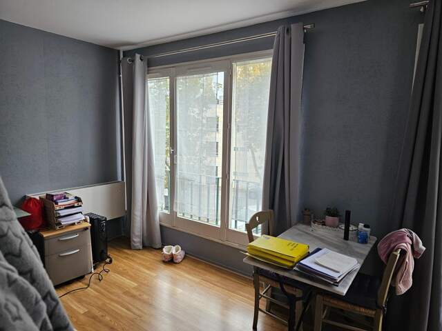 COMPIÈGNE  Studio meublé et loué | Investissement locatif clé en main — photo du bien