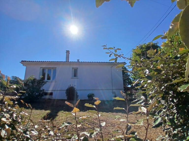 Maison habitable de plain-pied, proche du centre-ville - La — photo 1