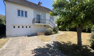 Maison 7 Pièces 214 m² à vendre à Saint-Amand-Montrond (18200)
