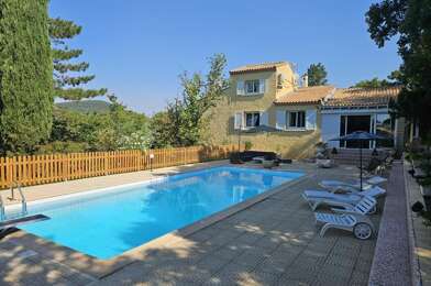 Maison 10 pièces 739000 €
