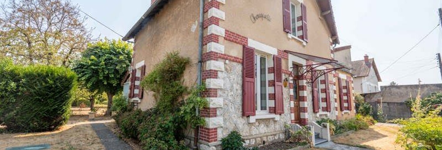 Maison 5 Pièces 138 m² à vendre à Saint-Germain-du-Puy (18390)