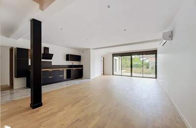 Contemporaine de 6 pièces principales — photo du bien