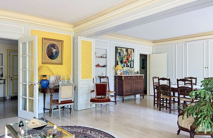 Villa de 8 pièces principales — photo 3