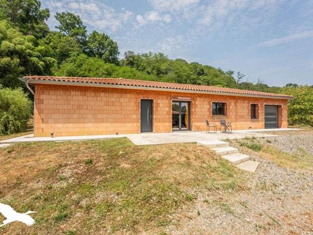 Villa de 4 pièces principales — photo du bien