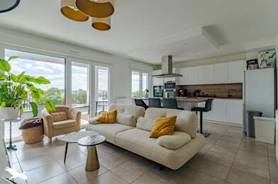 Appartement 4 pièces 457600 €