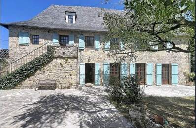 Maison en pierre de 8 pièces principales — photo du bien