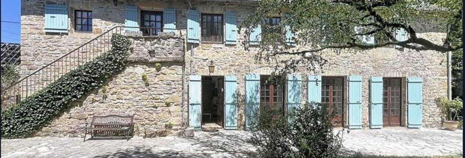 Maison 8 Pièces 257 m² à vendre à Terrasson-Lavilledieu (24120)