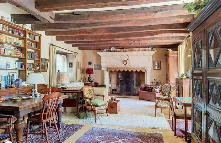 Maison en pierre de 8 pièces principales — photo 3
